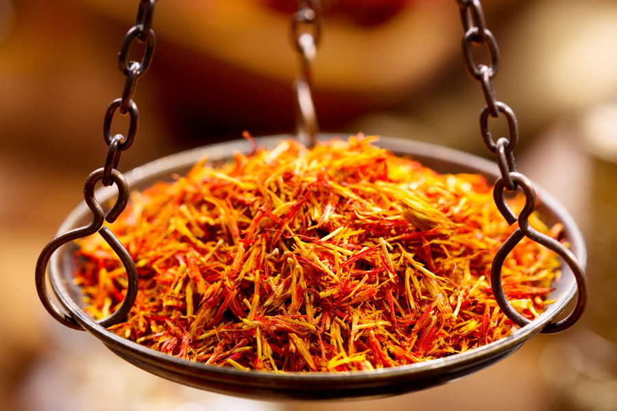 خشک کردن زعفران به روش سنتی