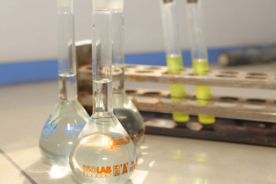 مقایسه مقدار ترکیبات به دست آمده از روش های مختلف خشک کردن زعفران